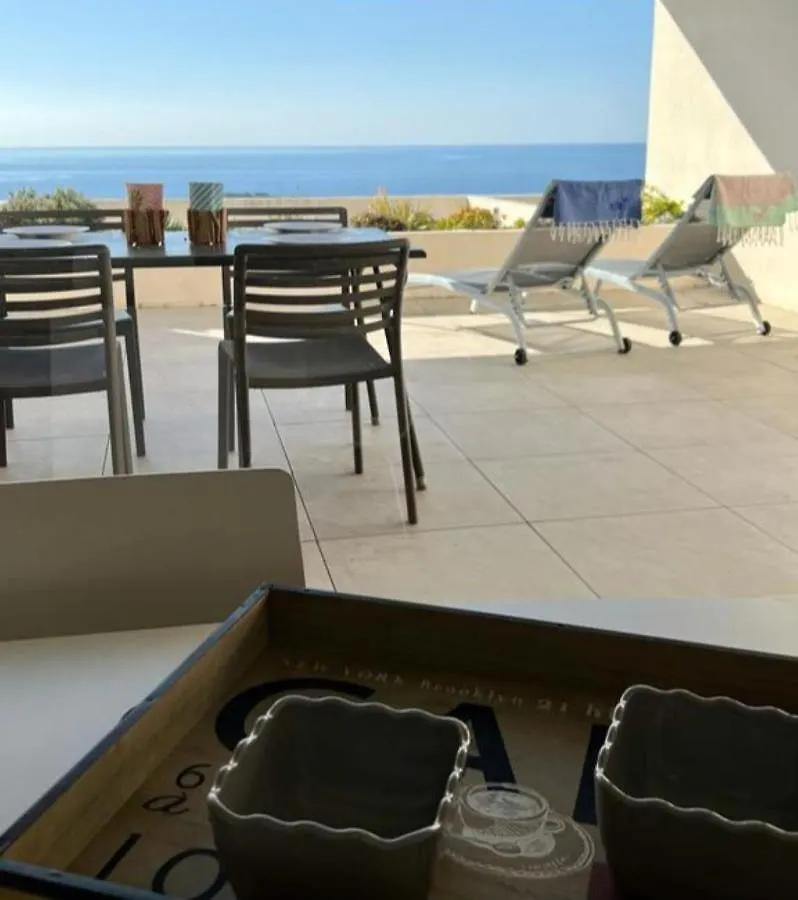 Superbe Appartement Vue Mer Et Piscine Bandol 0*,  France